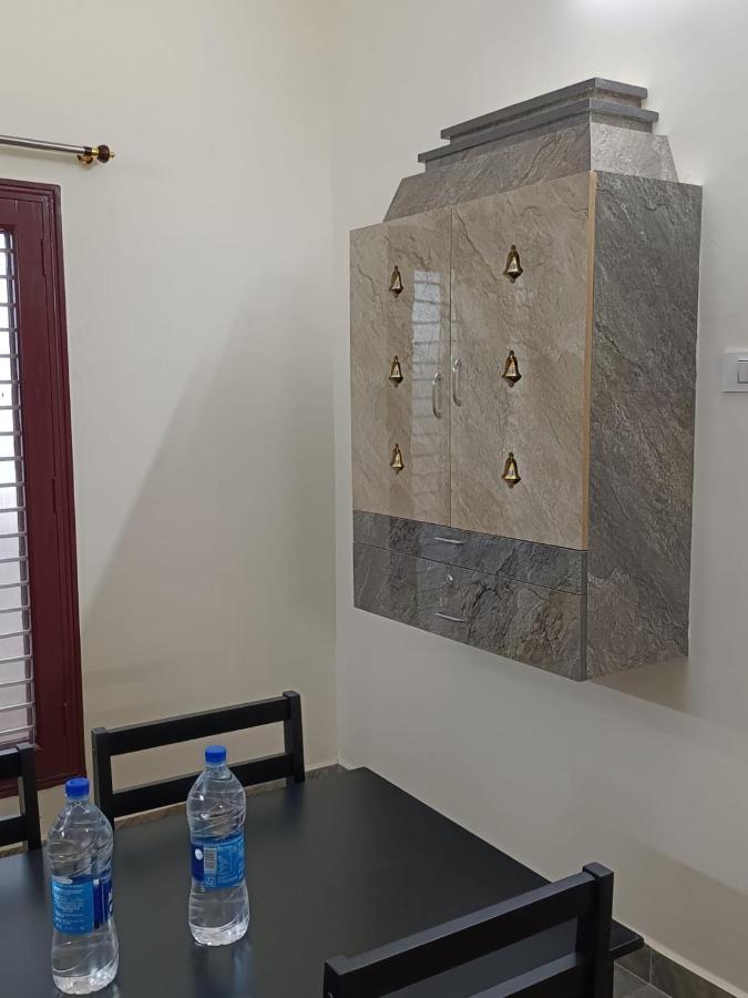 Doctor'S Homestay Tiruvannamalai Bagian luar foto