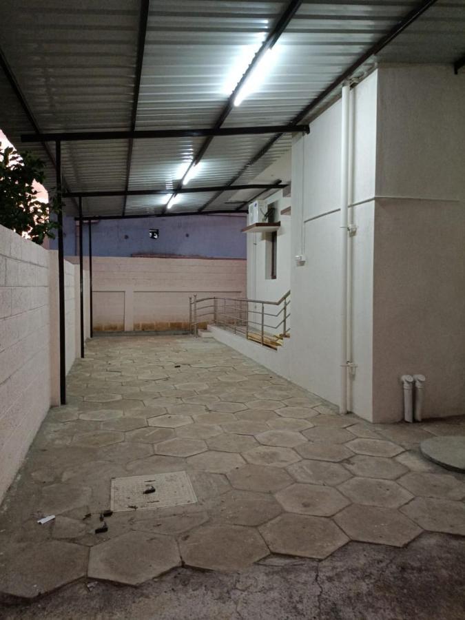 Doctor'S Homestay Tiruvannamalai Bagian luar foto