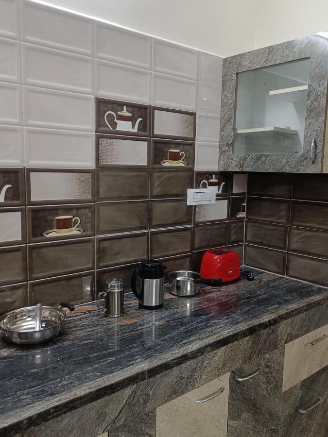 Doctor'S Homestay Tiruvannamalai Bagian luar foto