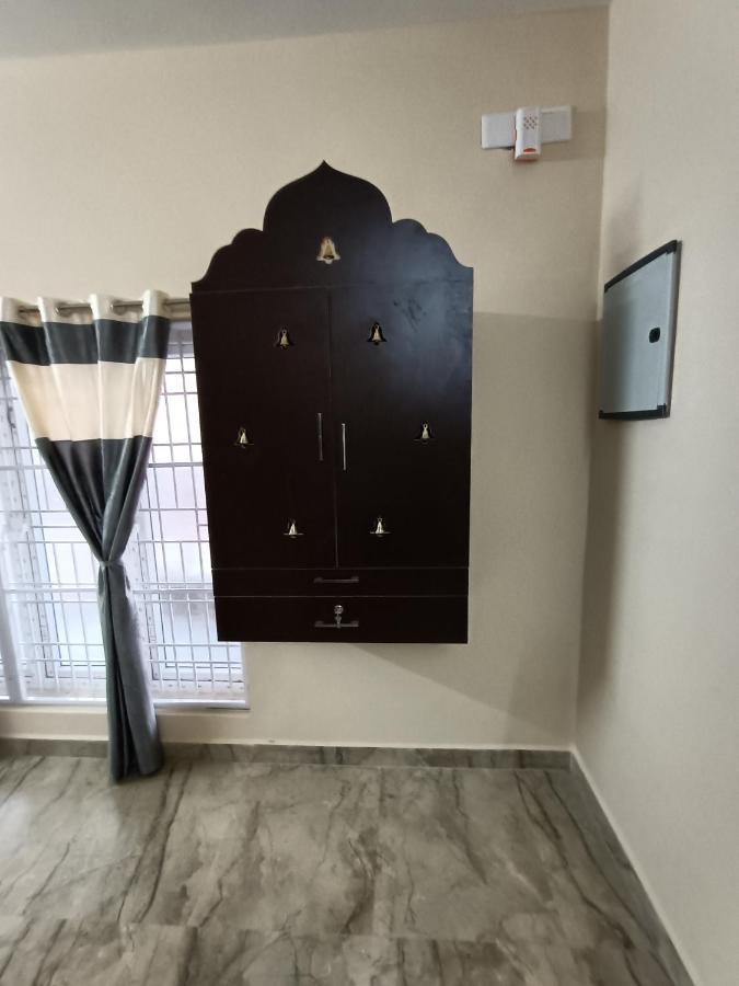 Doctor'S Homestay Tiruvannamalai Bagian luar foto