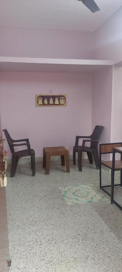 Doctor'S Homestay Tiruvannamalai Bagian luar foto